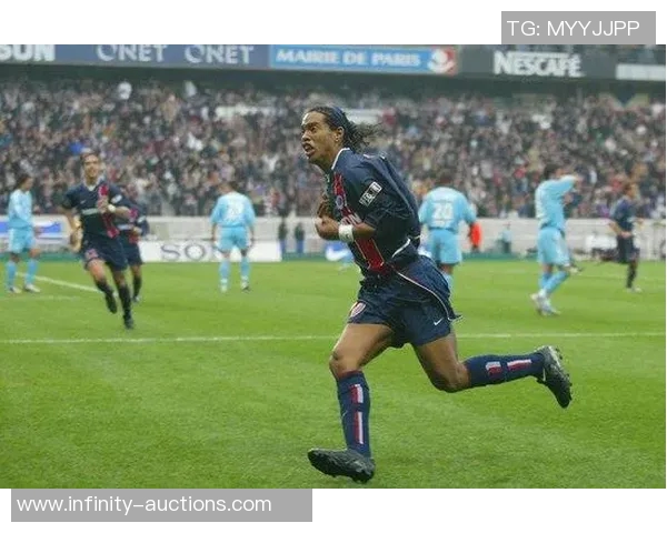 当今足球明星中谁是最强者揭晓现役球员实力排名与影响力分析 当今足球明星中谁是最强者揭晓现役球员实力排名与影响力分析