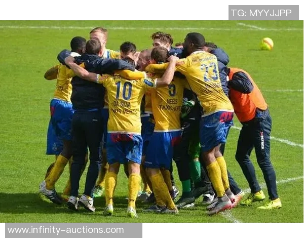 杭州足球队在联合会杯中的拼搏历程与荣耀时刻的深度剖析 杭州足球队在联合会杯中的拼搏历程与荣耀时刻的深度剖析